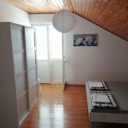 Apartment Apartements Janja Orebić