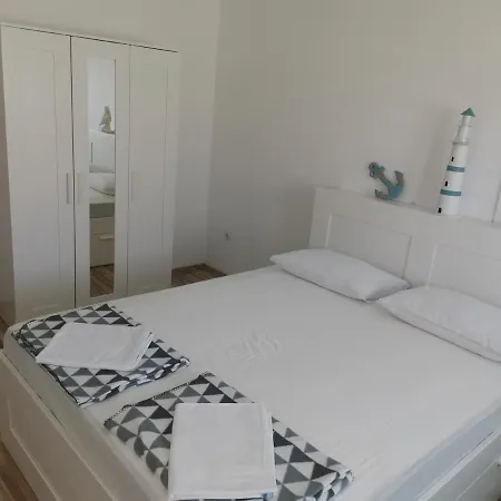 Apartements Janja דירה